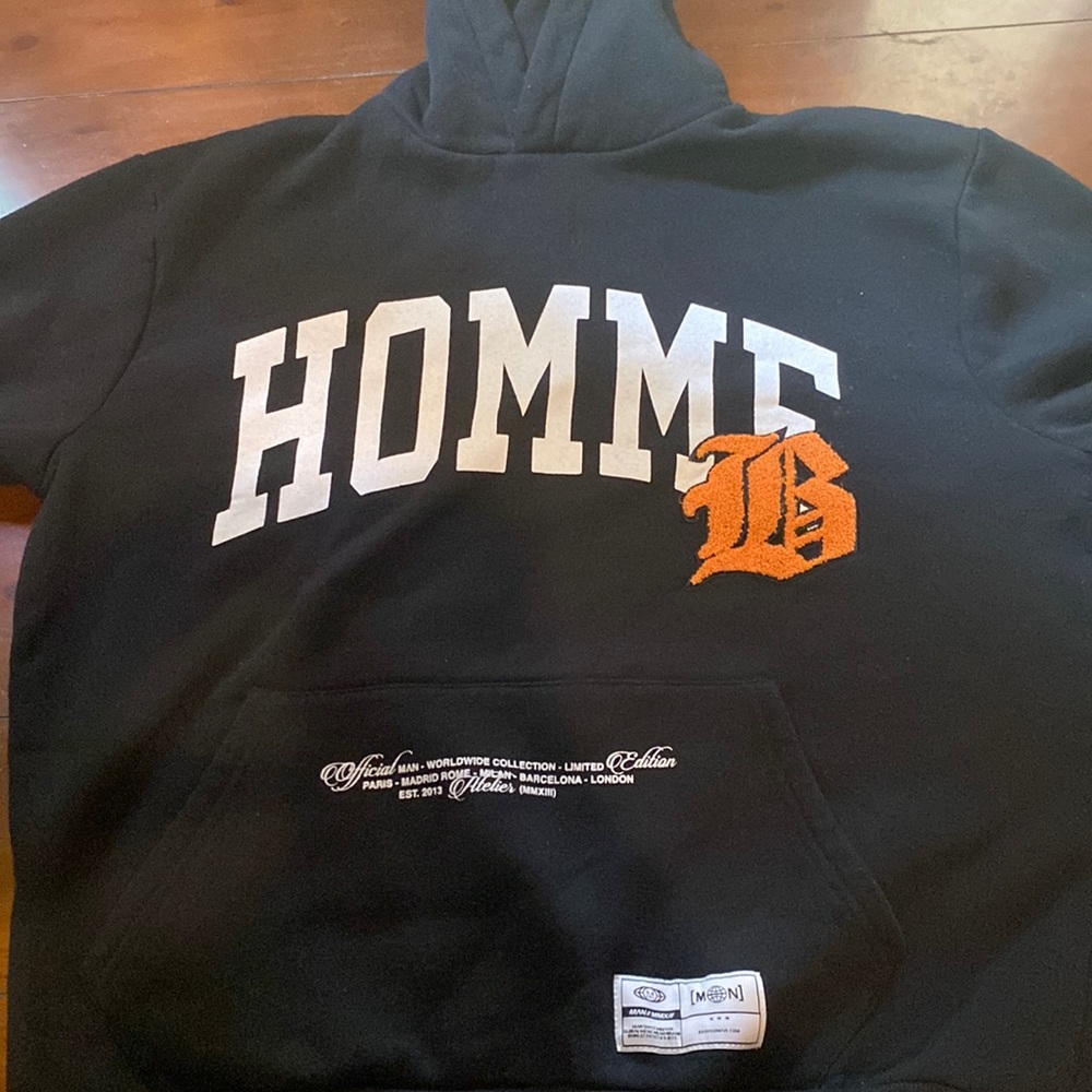 HOMME hoodie (s) FITS medium